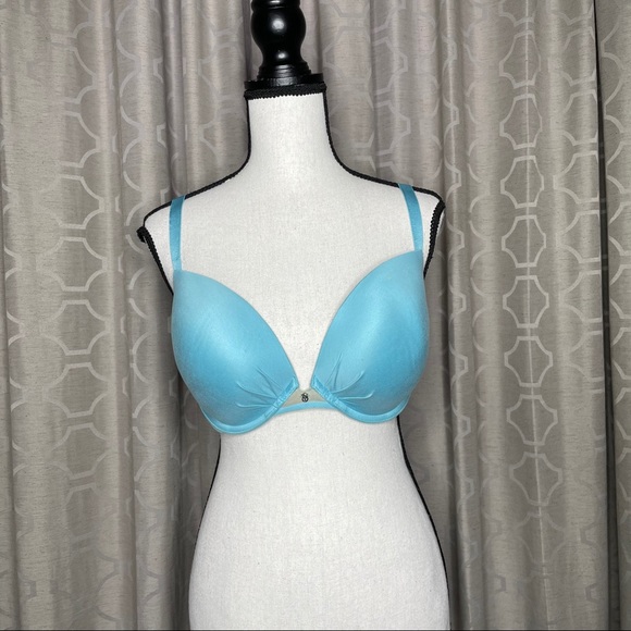 Victoria's Secret Fabulous Push Up Bra